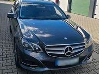 Gebraucht Mercedes E220 Edition 170 PS (125 kW) 2016 Grau Kombi