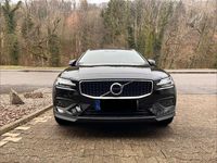 Gebraucht Volvo V60 CC Plus 197 PS (144 kW) 2021 Schwarz Kombi
