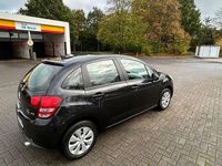 Gebraucht Citroën C3 SELECTION 73 PS (53 kW) 2012 Schwarz Limousine