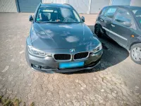 Gebraucht BMW 318 Luxury Line 150 PS (110 kW) 2019 Grau Kombi