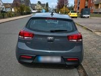 Gebraucht Kia Rio 101 PS (74 kW) 2021 Grau Kleinwagen