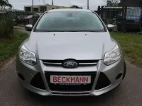 Gebraucht Ford Focus Trend 105 PS (77 kW) 2013 Polarsilber metallic Kombi