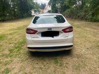 Gebraucht Ford Mondeo Vignale 190 PS (139 kW) 2015 Weiß Limousine