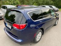 Gebraucht Chrysler Pacifica 287 PS (211 kW) 2016 Blau metallic SUV