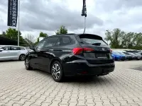Usado Fiat Tipo Easy 120 CV (88 kW) 2016 Azul Familiar