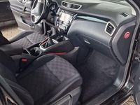 Gebraucht Nissan Qashqai 360º 110 PS (80 kW) 2015 Schwarz SUV