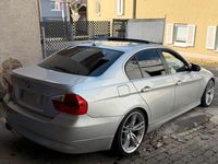 Usata BMW 330 231 CV (169 kW) 2006 Argento Berlina