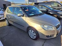 Gebraucht Skoda Fabia Ambiente 105 PS (77 kW) 2009 Cappuccinobeige metallic Kleinwagen