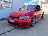 Gebraucht VW Golf VII GTI 220 PS (161 kW) 2016 Rot Limousine