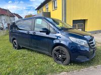 Gebraucht Mercedes V250 190 PS (139 kW) 2017 Blau Van / Kleinbus