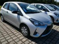 Gebraucht Toyota Yaris 72 PS (52 kW) 2018 Silber Kleinwagen