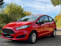 Gebraucht Ford Fiesta Trend 65 PS (47 kW) 2013 Rot Kleinwagen