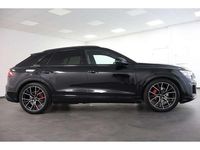 Gebraucht Audi Q8 S-Line 286 PS (210 kW) 2025 Schwarz SUV