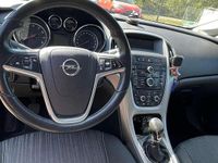 Gebraucht Opel Astra Edition 116 PS (85 kW) 2011 Schwarz Limousine