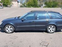 Gebraucht Mercedes E320 Avantgarde 224 PS (164 kW) 2005 Schwarz Limousine