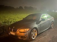 Gebraucht BMW 325 M Sport 218 PS (160 kW) 2012 Silber Coupé