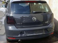 Gebraucht VW Polo LOUNGE 105 PS (77 kW) 2015 Grau Limousine