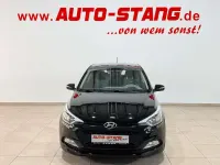 Gebraucht Hyundai i20 Classic 75 PS (55 kW) 2015 Phantom black Kleinwagen