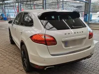 Gebraucht Porsche Cayenne 244 PS (179 kW) 2012 Weiß SUV