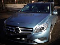 Gebraucht Mercedes A250 211 PS (155 kW) 2013 Blau Limousine