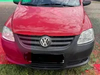 Gebraucht VW Fox 54 PS (39 kW) 2010 Rot Kleinwagen