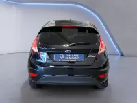 Gebraucht Ford Fiesta Trend 80 PS (58 kW) 2013 Schwarz Kleinwagen
