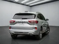 Neu Ford Kuga 242 PS (177 kW) 2026 Silber SUV