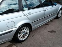 Gebraucht BMW 320 170 PS (125 kW) 2004 Silber Kombi