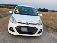 Gebraucht Hyundai i10 67 PS (49 kW) 2017 Weiß Kleinwagen