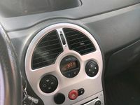 Second-hand Renault Modus 75 CP (55 kW) 2008 Albastru Monovolum