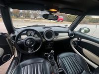 Gebraucht Mini Cooper D 111 PS (81 kW) 2011 Weiß Kleinwagen
