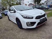 Gebraucht Kia Ceed GT-Challenge 204 PS (150 kW) 2016 (hw2) deluxeweiss met. Kleinwagen