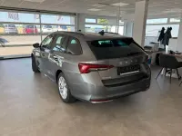 Gebraucht Skoda Octavia Selection 150 PS (110 kW) 2025 Grau Kombi