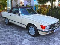 gebraucht Mercedes 560 SLHellelfenbein (1986) - WENIG KILOMETER!