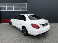 Gebraucht Mercedes C300 Night 258 PS (189 kW) 2019 Weiß Limousine