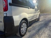 Second-hand Renault Trafic 204 CP (150 kW) 2008 Argintiu Monovolum