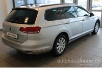 Gebraucht VW Passat Trendline 150 PS (110 kW) 2018 Reflexsilber Kombi