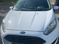 Gebraucht Ford Fiesta Trend 60 PS (44 kW) 2015 Weiß Kleinwagen