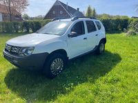 Gebraucht Dacia Duster Celebration 105 PS (77 kW) 2014 Weiß SUV