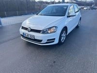 Gebraucht VW Golf VII Trendline 105 PS (77 kW) 2013 Weiß Limousine