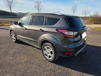 Gebraucht Ford Kuga Cool & Connect 150 PS (110 kW) 2019 Grau SUV
