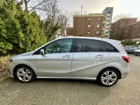 Gebraucht Mercedes B200 136 PS (100 kW) 2015 Silber Kleinwagen