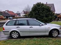 Gebraucht BMW 318 143 PS (105 kW) 2003 Silber Kombi
