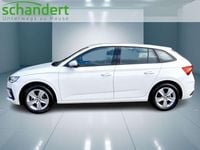 Gebraucht Skoda Scala Essence 95 PS (69 kW) 2024 Candyweiß (weiß) Kleinwagen