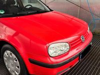 Gebraucht VW Golf IV 75 PS (55 kW) 2001 Rot Kleinwagen