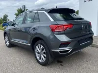 Gebraucht VW T-Roc 110 PS (80 kW) 2022 Indiumgrau metallic SUV