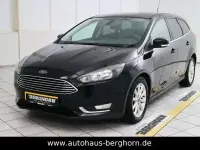 Gebraucht Ford Focus Titanium 125 PS (91 kW) 2017 Iridium schwarz (metallic) Kombi