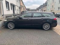 Gebraucht Ford Mondeo Titanium 150 PS (110 kW) 2015 Schwarz Kombi