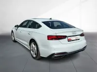 Gebraucht Audi A5 Sportback Advanced 163 PS (119 kW) 2021 Gletscherweiß metallic Kleinwagen