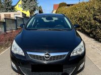 Gebraucht Opel Astra Edition 116 PS (85 kW) 2010 Schwarz Kombi